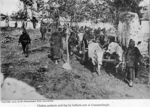 Στρατιώτες του οθωμανικού στρατού, θύματα της χολέρας, μεταφέρονται προς την Κωνσταντινούπολη. 